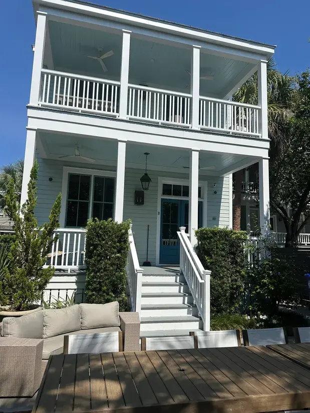 Fence Staining in Charleston, SC: The Complete Guide to Protecting Your Fence